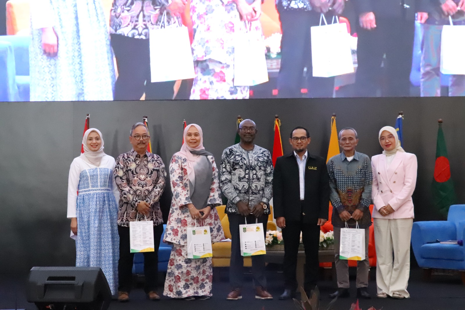 ICOSOP ke-5 Angkat Isu Politik dan Sosial Global di Universitas Nasional