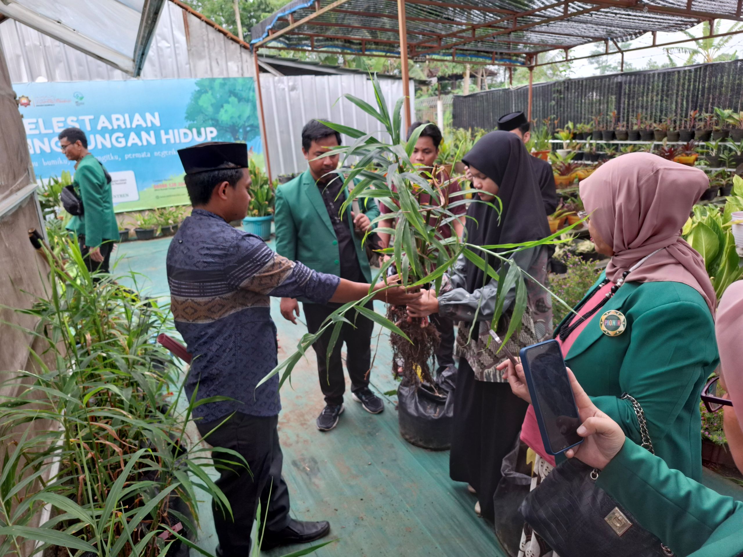 UNAS Perkuat Kembali Kerja Sama dengan Pesantren Daarul Uluum Lido