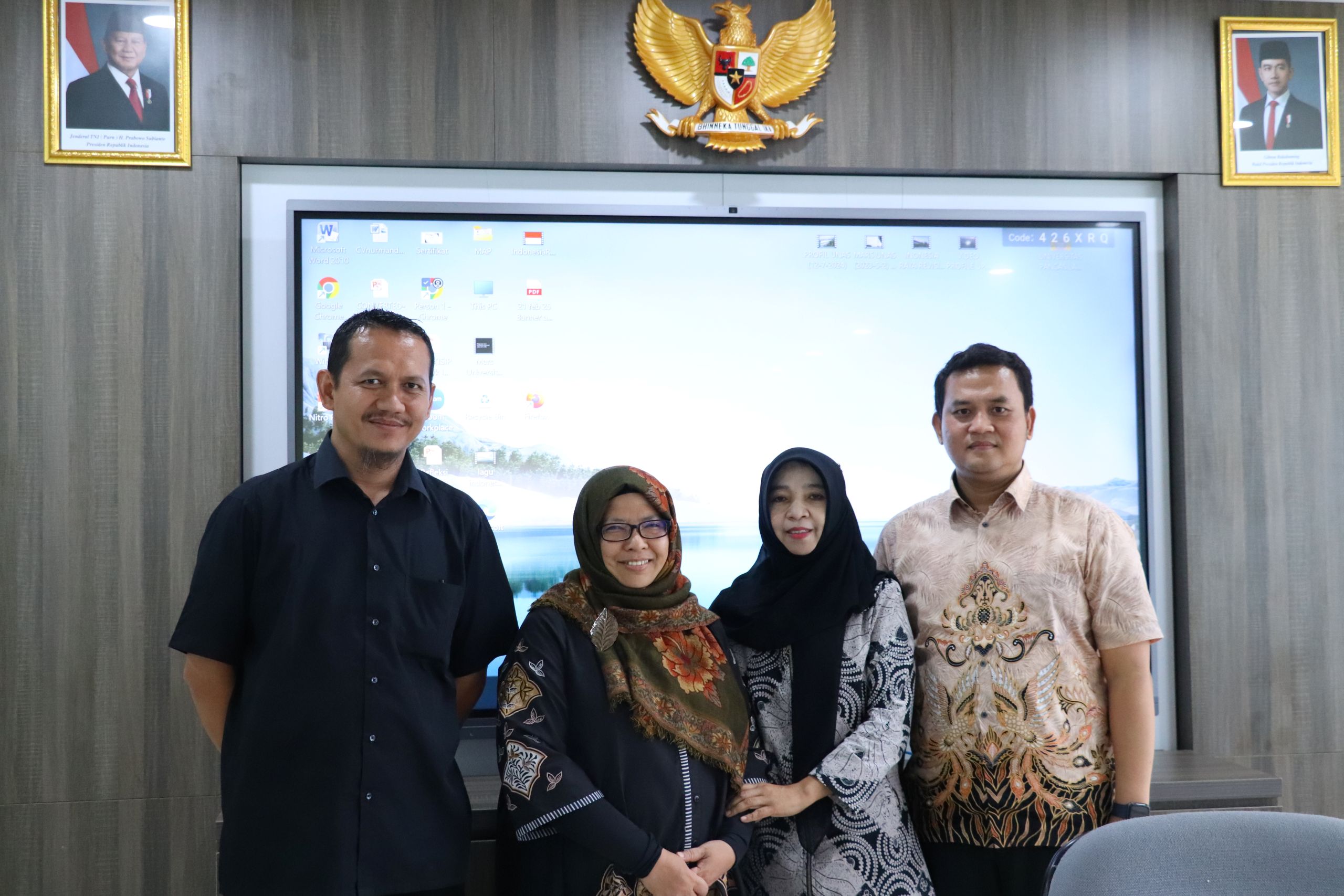 Dosen FTKI UNAS Lakukan Monev Internal Penelitian DPPM Kemdiktisaintek 2025