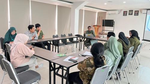 Suasana dalam kegiatan Rapat koordinasi Promosi, di Ruang Seminar UNAS Blok I Lt.III, Senin, 13 Mei 2024.